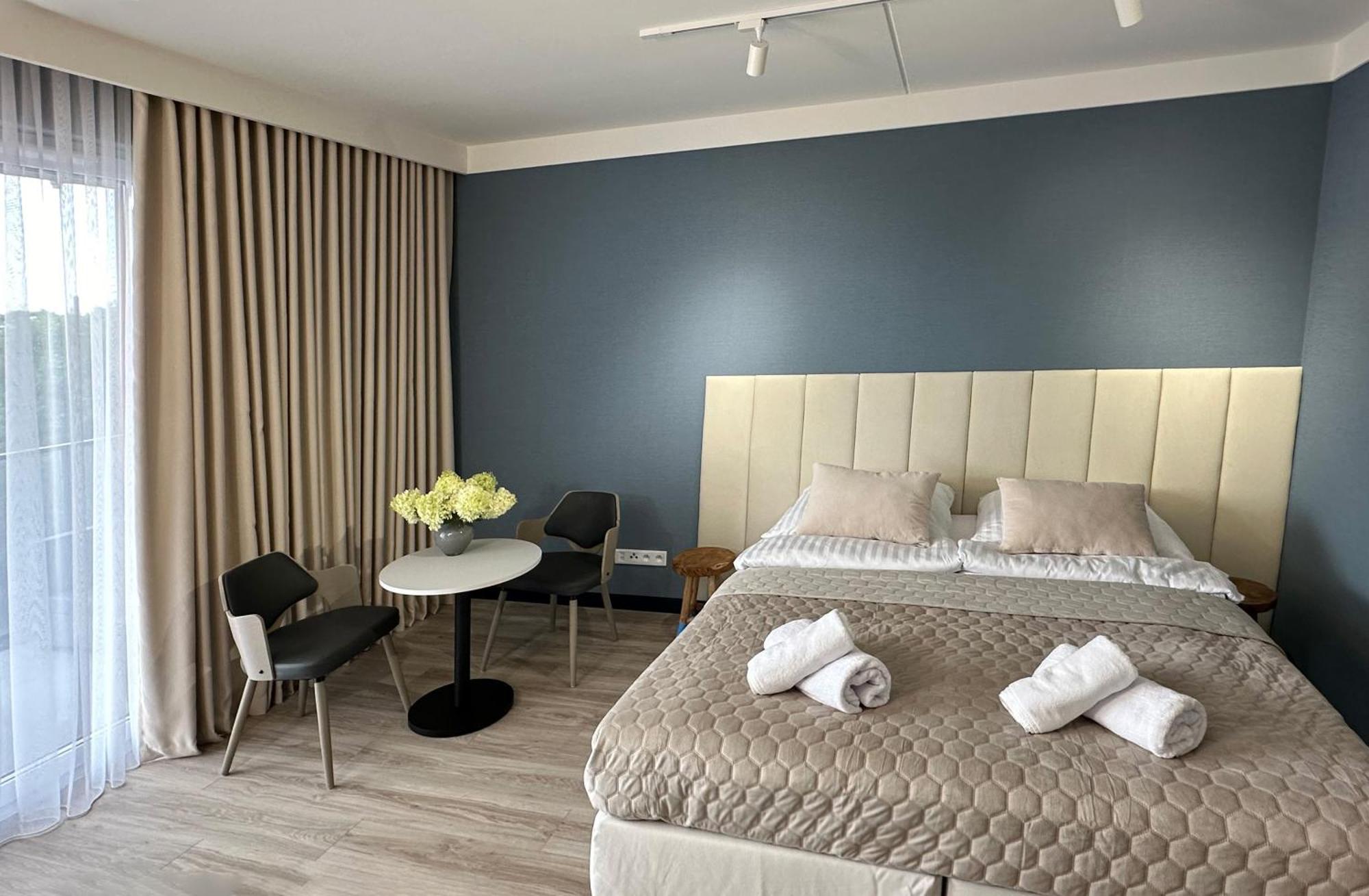 Coastal Comfort Apartment *