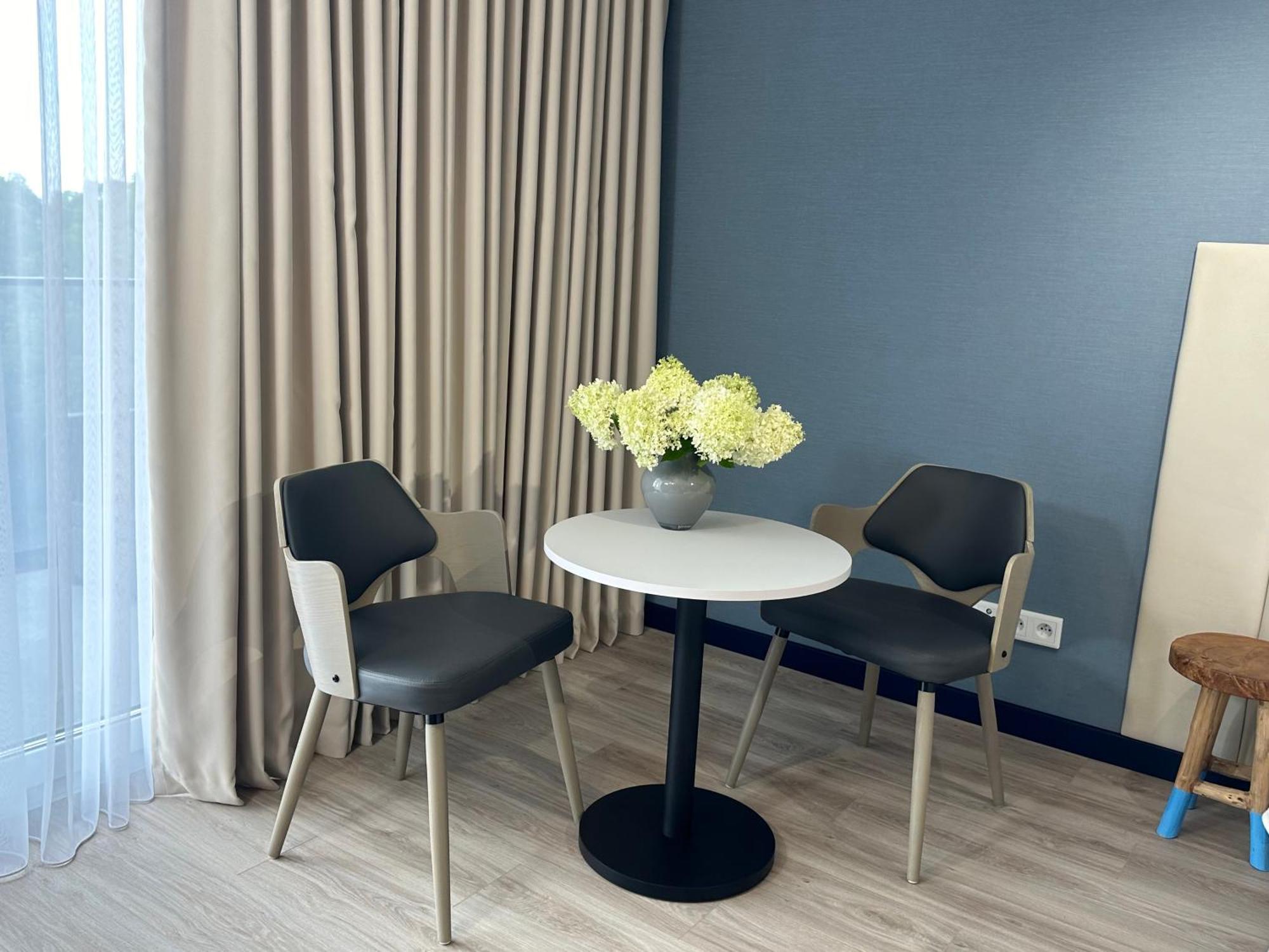 Coastal Comfort *