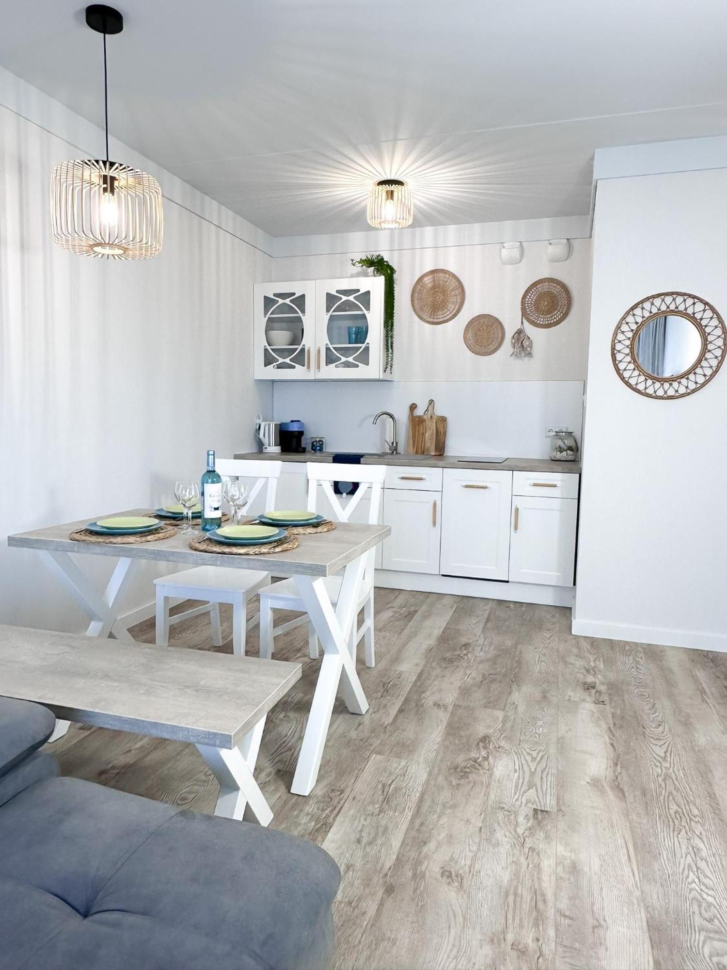 Coastal Comfort Apartment *