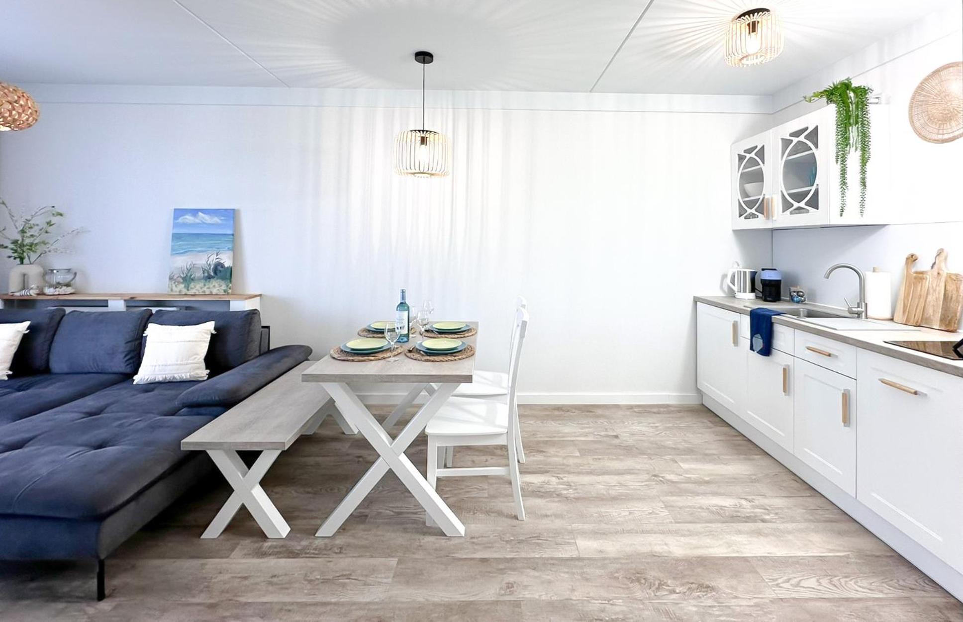 Coastal Comfort Apartment *